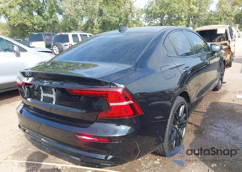 2024 Volvo S60 Plus z USA, uszkodzony, nr VIN 7JRL12FH6RG291404